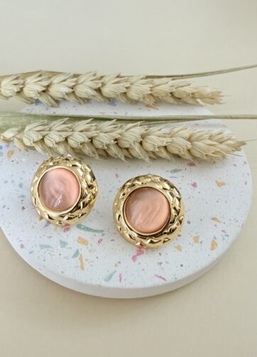 Rosé Cabochon Studs Earrings