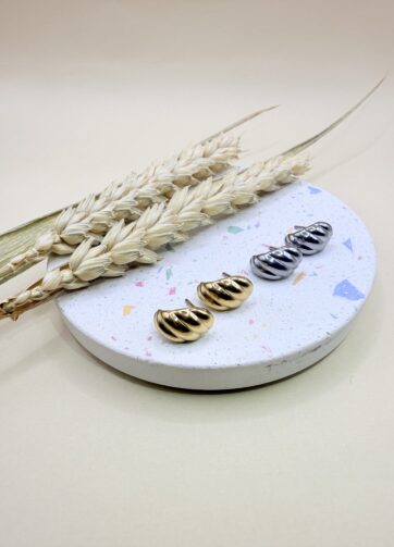 Ripple Wave Studs