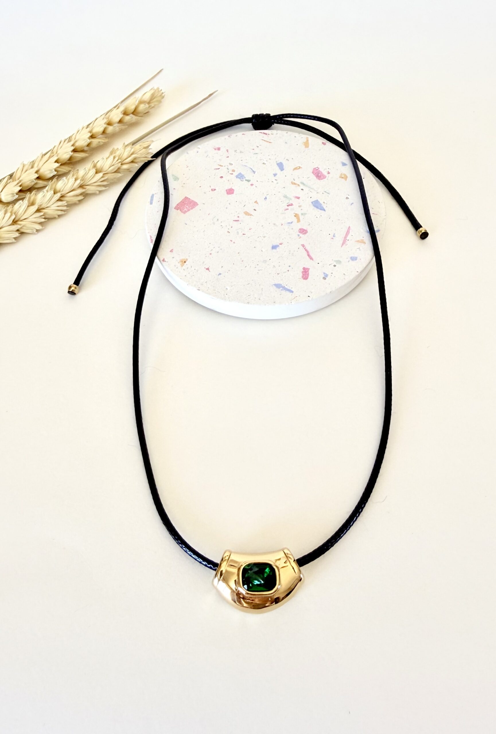 Dynasty Emerald Cord Choker