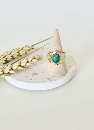 Oasis Crown